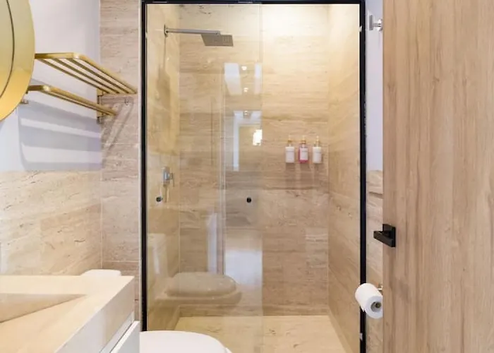 Loft De Diseno Con Aire Acondicionado Y Cama King Size Apartment